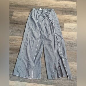 American Threads Women's Pinstripe Pants Large